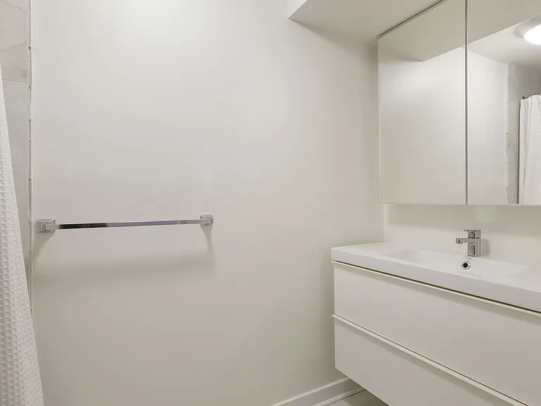 444 N 4th St #517 — Photo 18