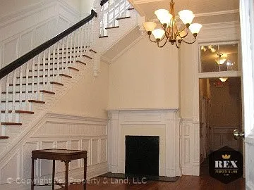 Levy House — Photo 2