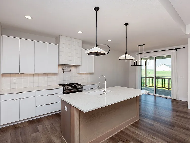 5901 NE Sherman Dr — Photo 6