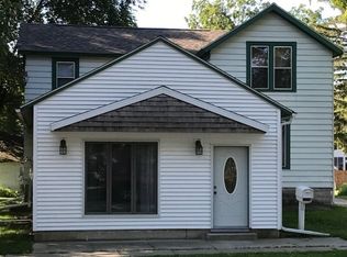 1105 Main Ave, Clear Lake, IA 50428