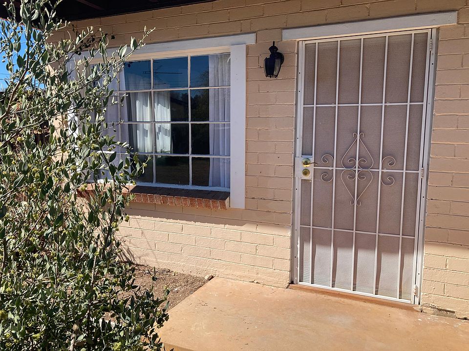2nd image of 631 N Catalina Ave #2