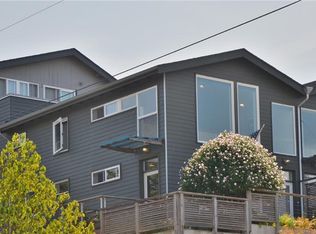 4121 SW Edmunds St, Seattle, WA 98116