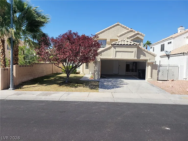 8428 Oyster Dr — Photo 2