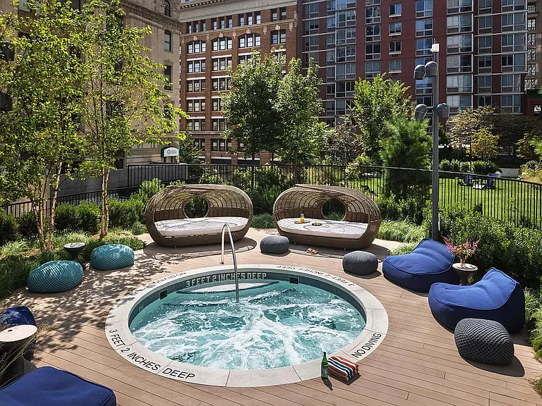 11 Hoyt St #19K — Photo 14