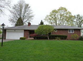 312 Hopewell Dr, Struthers, OH