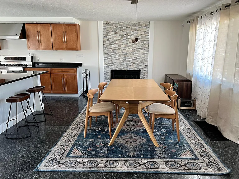 12 Gassett Rd — Photo 8
