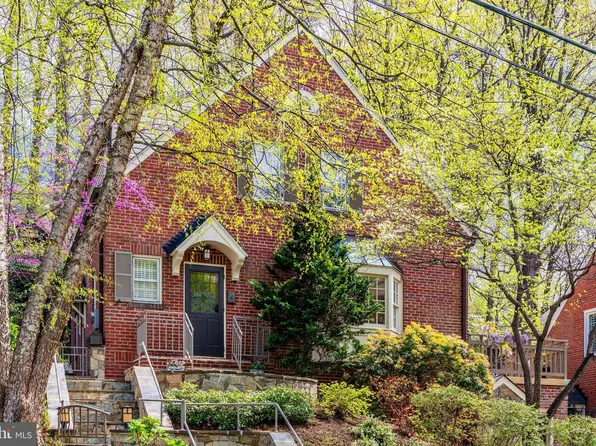 2315 N Utah St, Arlington, VA 22207