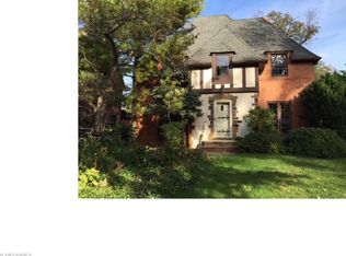 3665 Traynham Rd, Shaker Heights, OH 44122