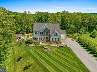 18380 Chelsea Knolls Dr, Mount Airy, MD 21771