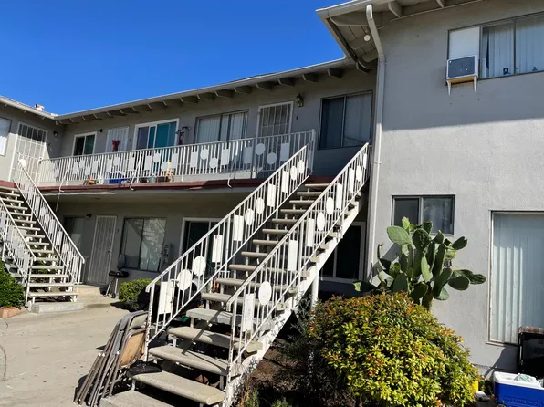 731 Ridgeway Ln APT 4, La Habra, CA 90631