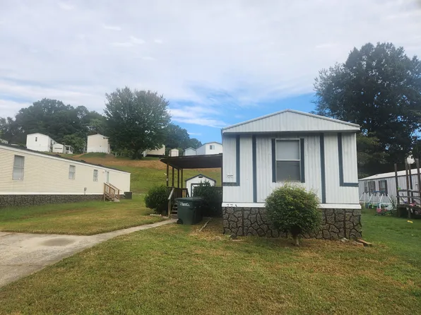 774 Candlestick Ct SW, Concord, NC 28027
