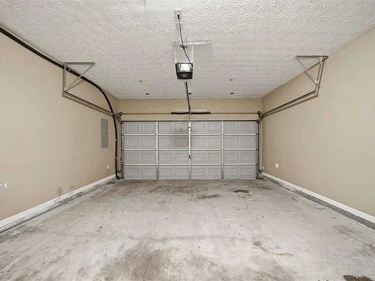3834 Augustine Pl — Photo 19