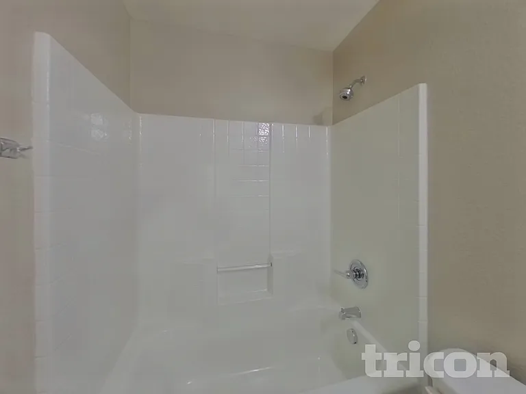 157 Spring Hollow Dr — Photo 17