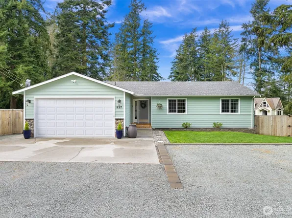 927 Valerie Drive, Camano Island, WA 98282