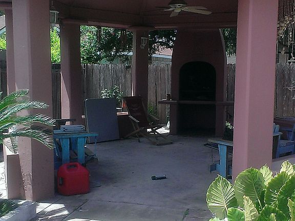 2nd image of 2817 Thunderbird Ave.