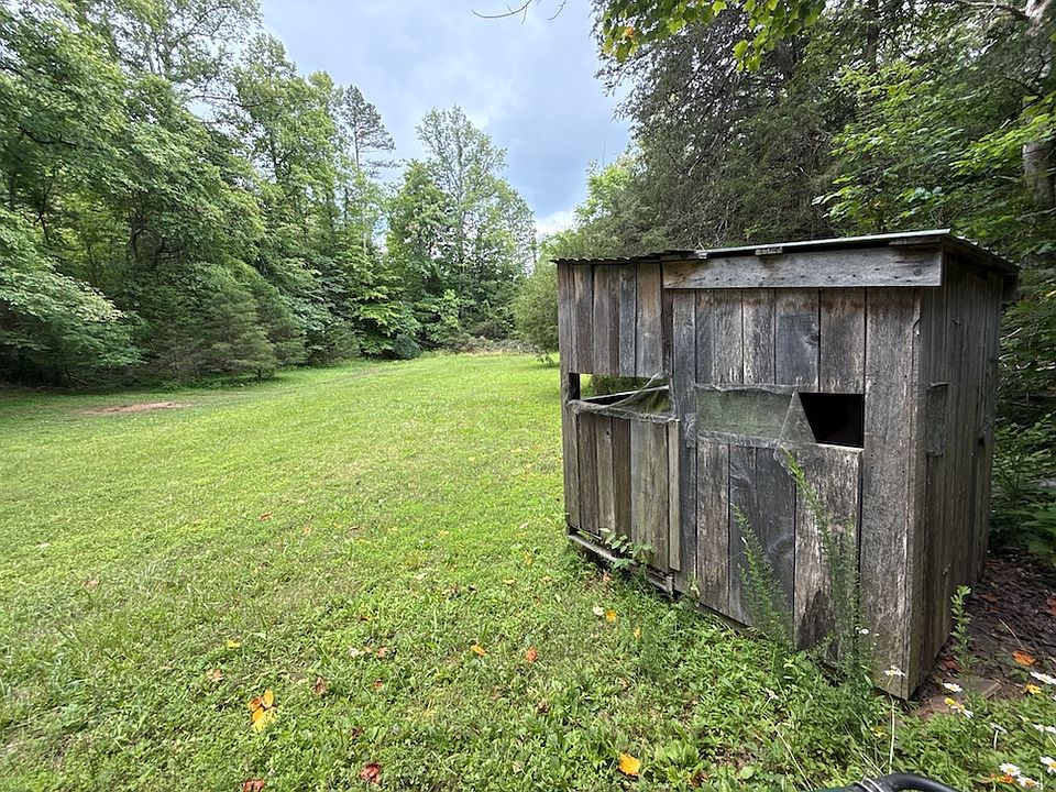 49th image of 131 Gibson Hollow Rd