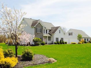 355 Springtree Dr, Valley City, OH 44280