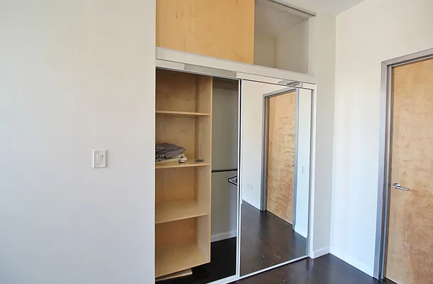 Rented by Julianna Realty Corp | media 37