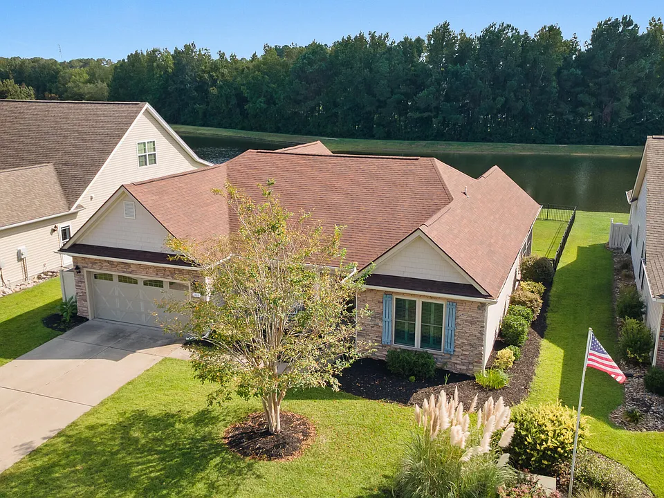 1207 Fence Post Ln