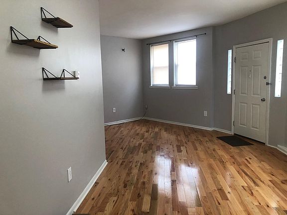 4th image of 2437 Grays Ferry Ave Floor 1