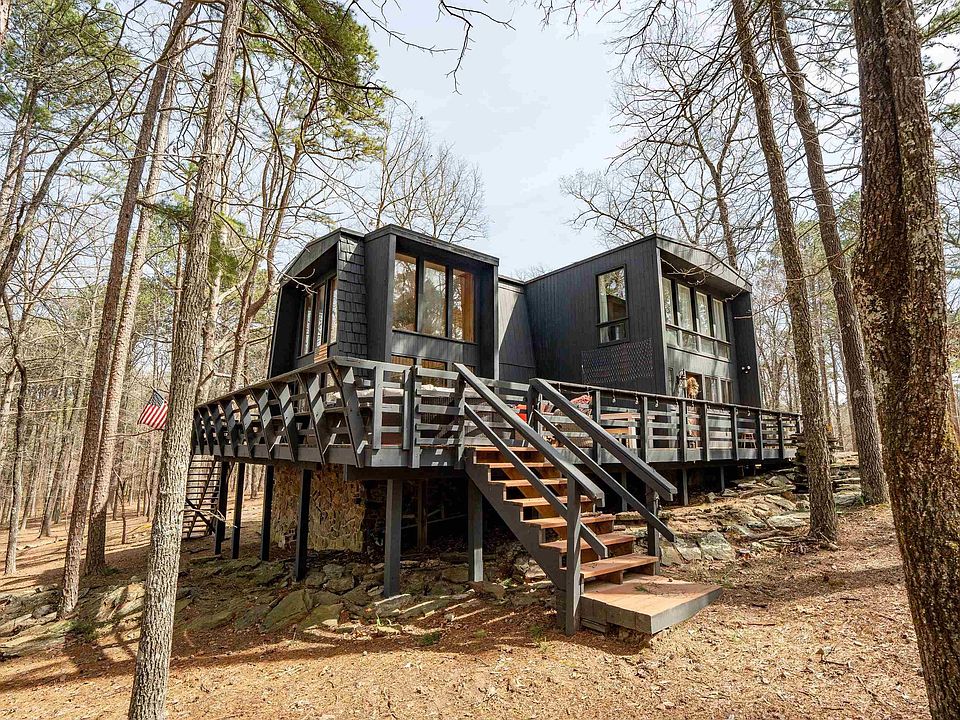 1st image of 1499 Tannenbaum Rd