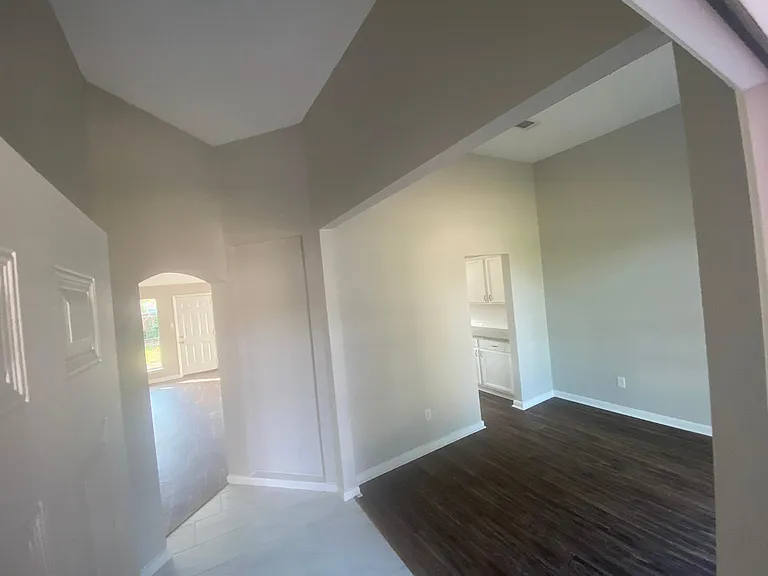 120 Papaya St — Photo 11