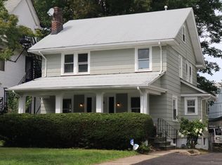 28 Warrington Pl, East Orange, NJ 07017