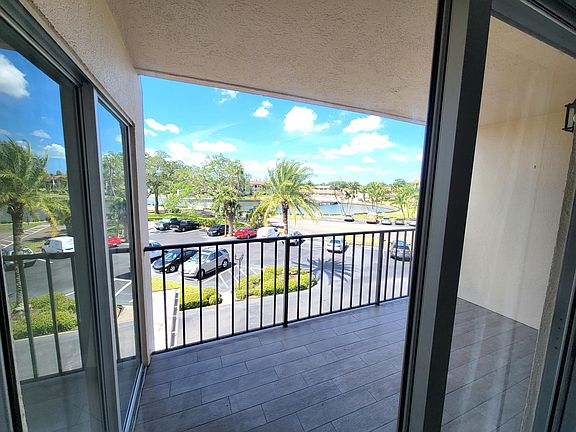 4th image of 19029 Us Highway 19 N APT 205