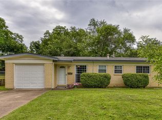 1705 Westcrest Dr, Arlington, TX 76013