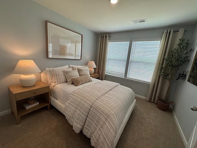 1569 Amberview Ln #1569 — Photo 16