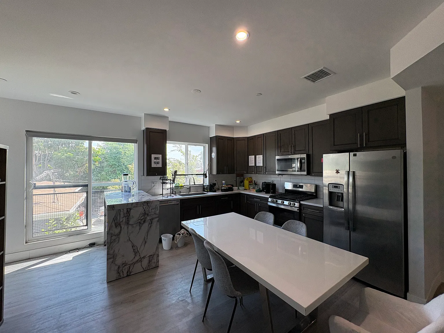 4 bed, 1500 sqft, $1,008 — Photo 1