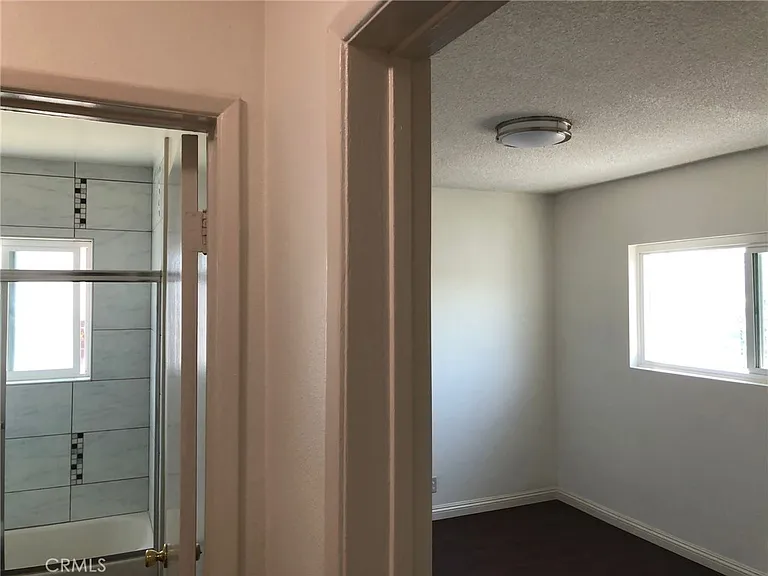 2302 Larch St #6 — Photo 5