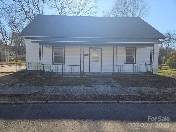 683 Sweeney St, Chester, SC 29706