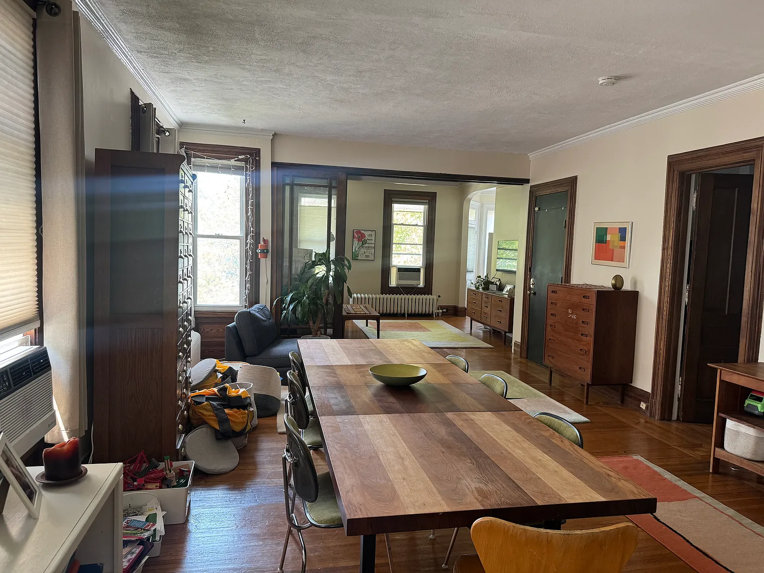 2 bed, 1687 sqft, $2,850 — Photo 2