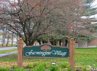 1660 Farmington Ave APT 4, Unionville, CT 06085