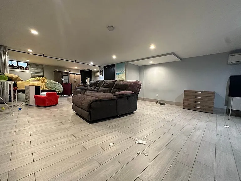 86 Havemeyer St #1 — Photo 15