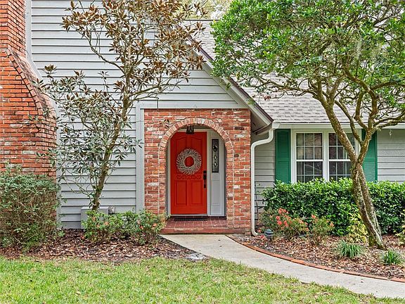 3rd image of 656 Bluebird Ct