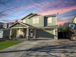 21767 Cascade Crossing Rd, Grass Valley, CA 95949