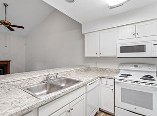 14 Stone Village Ct #14, Durham, NC 27704