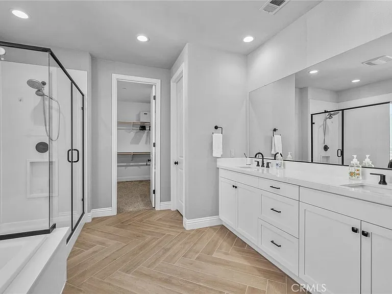 24253 Flora Rd — Photo 27