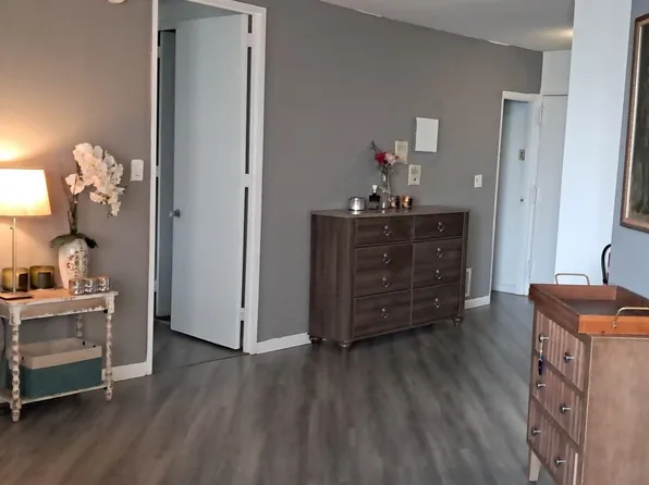 7002 Blvd East image 7 of 31