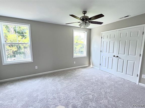 5th image of 1427 Halifax St