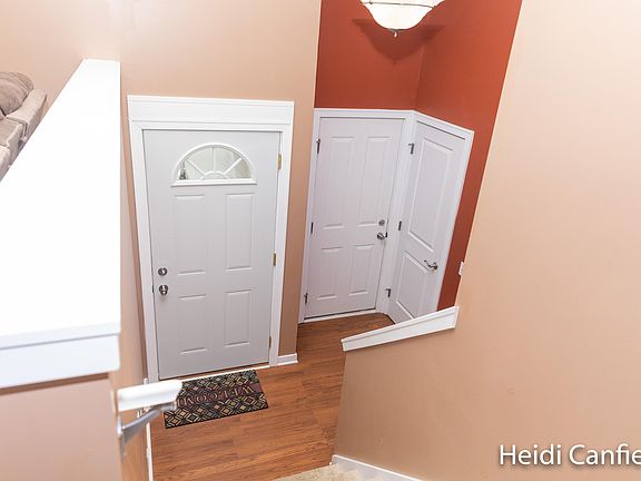 4th image of 267 Lind Ave