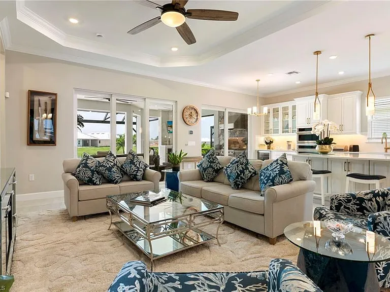 15710 Triesta Ln — Photo 11