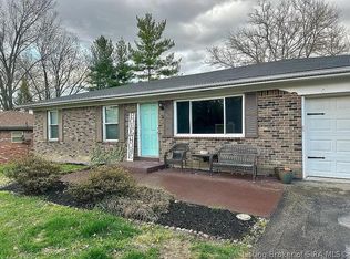 417 Mills Ln, New Albany, IN 47150