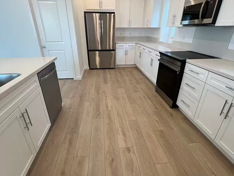 2521 Iconic St — Photo 8