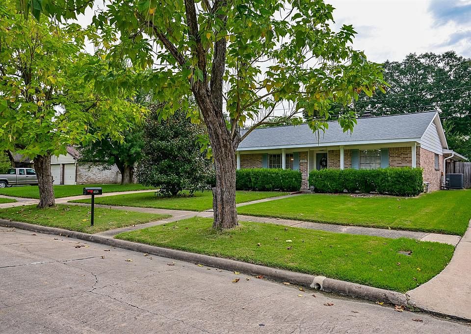 1st image of 4618 Clydesdale Dr