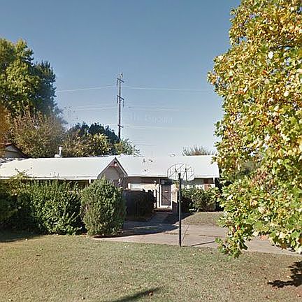 4th image of 4937 Jeffery Dr