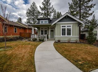 1533 NW Mount Washington Dr, Bend, OR 97703