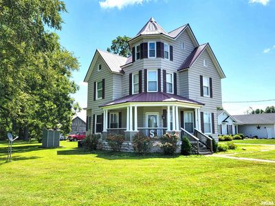 513 S Main St, Clay City, IL, 62824